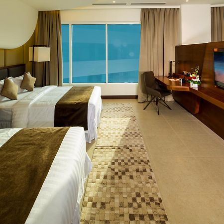 Arch Hotel Manama Exterior photo