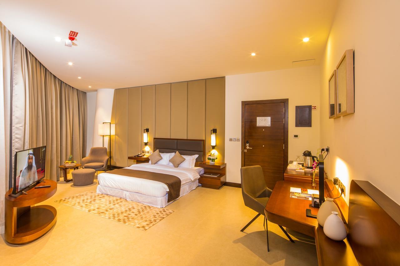 Arch Hotel Manama Exterior photo